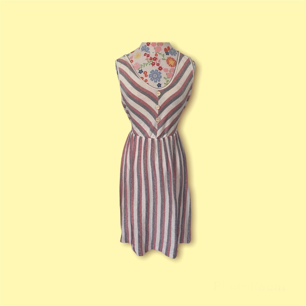 Knit Chevron Knee Dress